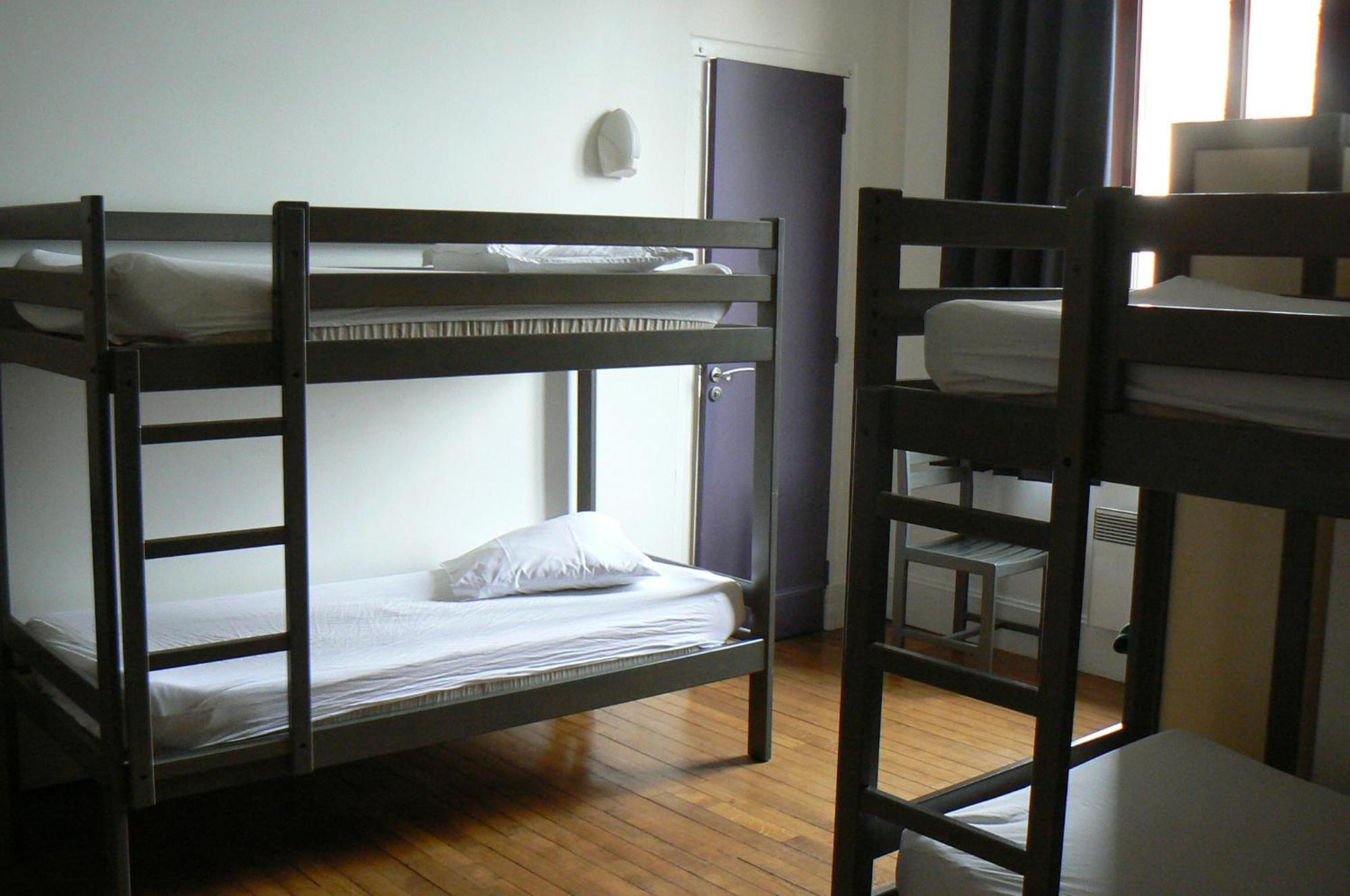 Hostel La Maison Des Randonneurs Auxerre Zimmer foto